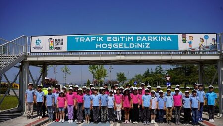 Büyükşehir’in Trafik Eğitim Parkı’na yoğun ilgi
