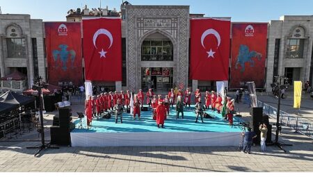 Konya’nın Darülmülk Oluşunun 928. Yıl Dönümü Büyük Bir Coşkuyla Kutlandı