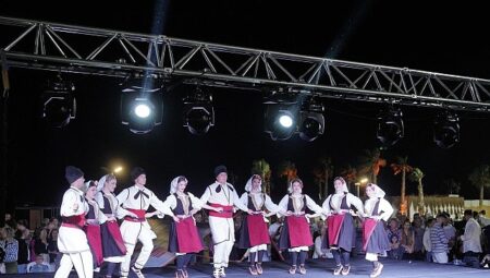 Uluslararası Kültür ve Halk Oyunları Günleri Kapsamında 22. Sarımsaklı Trophy Festivali Gerçekleştirildi