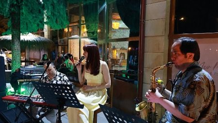 NevMekan Cafe’de Caz Rüzgarı Esti