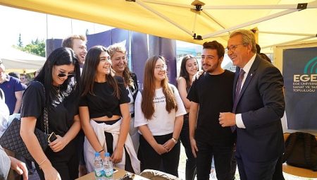Türk yükseköğretiminin öncü üniversitesi yeni Egelileri bekliyor