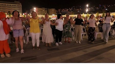 Bu konser Kocaelileri mest etti