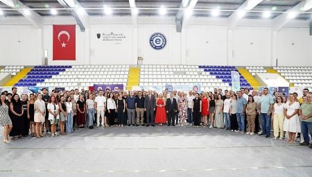 Ege Üniversitesi 17. Tercih Günleri başarıyla tamamlandı