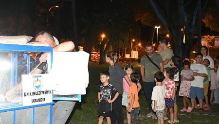İznik’te Yaz Akşamları Çocukların Neşesiyle Renkleniyor