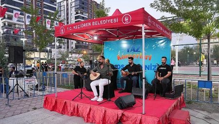 Keçiörenliler Yaz Konserleriyle Stres Atıyor
