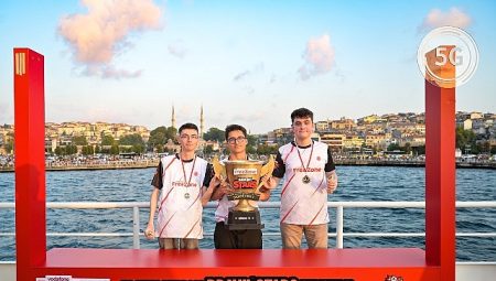 Vodafone FreeZone 5G Kıtalararası Brawl Stars Turnuvası’nda şampiyon Döner Kebap takımı