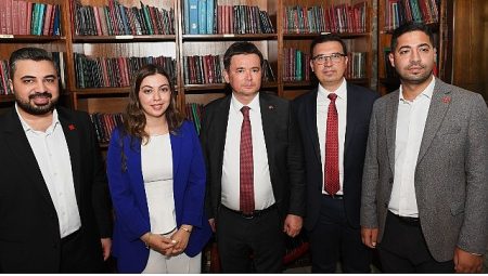 Zamansız Kitaplar Müzesi kapılarını açtı