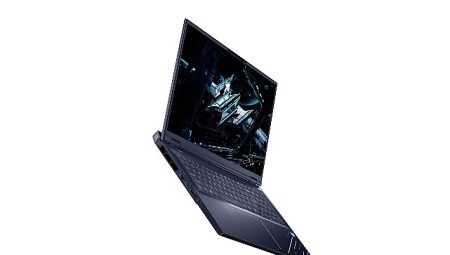 Acer Predator Helios 18P AI’yı Tanıtıyor: İş ve Oyun için Hibrit Oyun Bilgisayarı