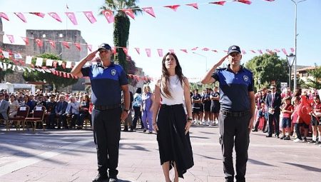 Alaçatı ve Çeşme’nin Kurtuluşu 103. yılında coşkuyla kutlandı