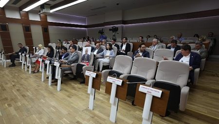 Bakırköy Belediyesi’nden Öğrencilere Eğitim Desteği