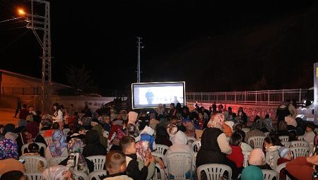 Başkan Altay: “101 Mahallemizdeki Sinema Günleri’nde 70 Binden Fazla Hemşehrimizi Misafir Ettik”