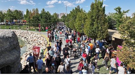Başkan Altay Tüm Lezzet Tutkunlarını Pazar Akşamına Kadar Devam Edecek GastroFest’e Davet Etti