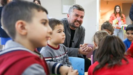 Buca’da ailelerin yüzünü güldüren eğitim hizmeti