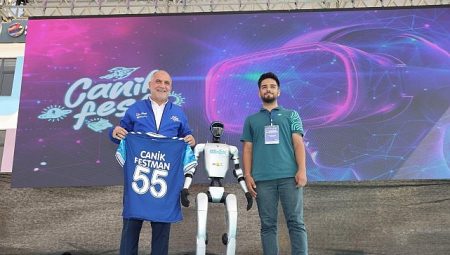 CANİKFESTMAN’a Fahri Vatandaşlık