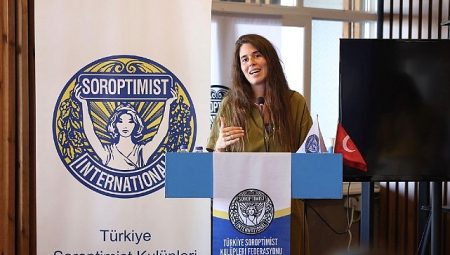 Çeşme Belediye Başkanı Lâl Denizli, TSKF Gençlik ve Liderlik Kampı ’25 açılışında genç kadınlara seslendi