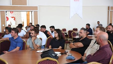 Keçiören’de Kaliteli Hizmet İçin “Motivasyon ve Etkili İletişim” Semineri