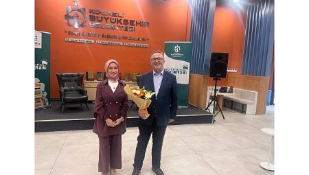 Kütüphane buluşmalarında tarihe yolculuk