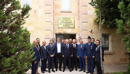 Nevşehir Şehitliğinde Gaziler Günü Anma Programı