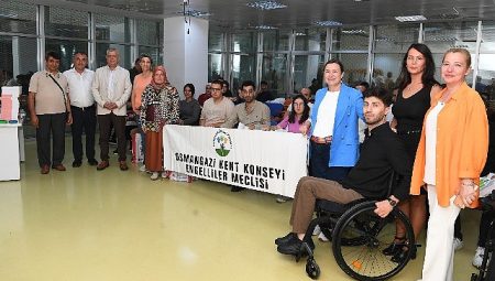 Osmangazi Belediyesi’nden engelli bireylere eğitim desteği