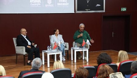 Tarık Akan Bakırköy’de anıldı