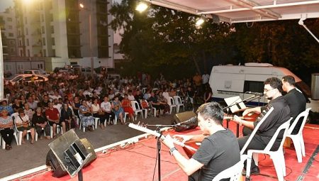 Çiğli’de yaz boyunca sokaklar sanatla şenlendi