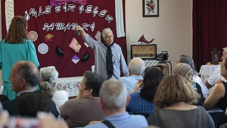 Konak’ta ileri yaşa özel kutlama