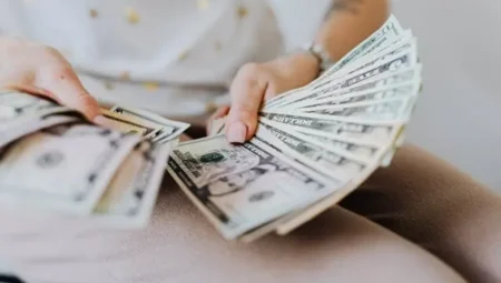 Bankalara borcu olan firmaların yapılandırma süresi 2 yıl uzatıldı