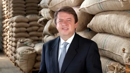 Kahve Dünyası’nın kurucusu Birol Altınkılıç son yolculuğuna uğurlandı