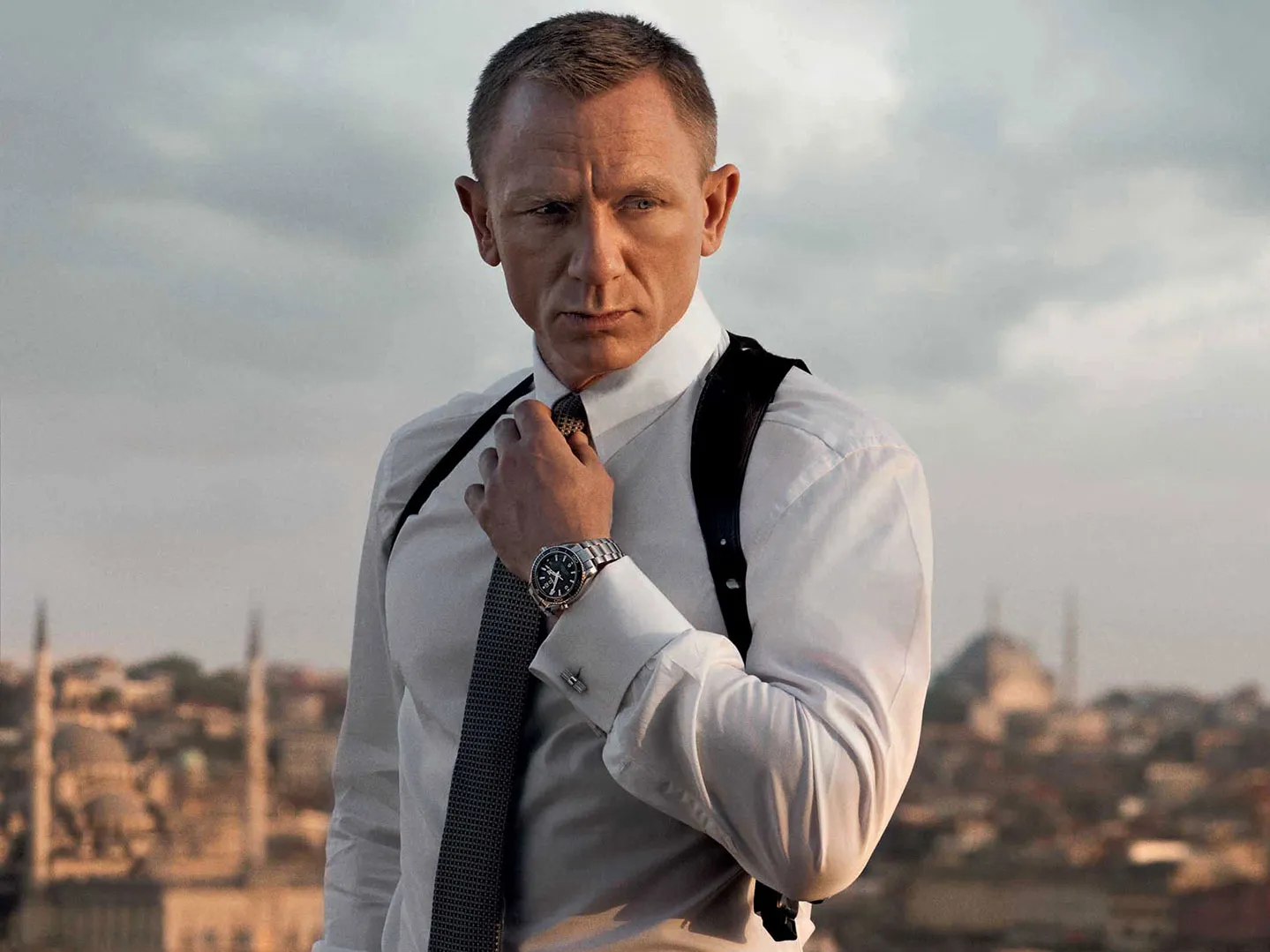 Ünlü saat üreticisi Omega, yeni James Bond filmini beklemeden 007 temalı altı yeni Seamaster Diver 300M modelinden oluşan koleksiyonunu tanıttı. – James Bond saat