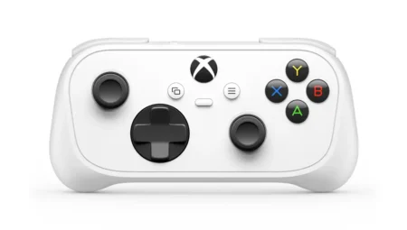 Microsoft’tan Dev Yenilik: 99 Gramlık Xbox Nano Tanıtıldı